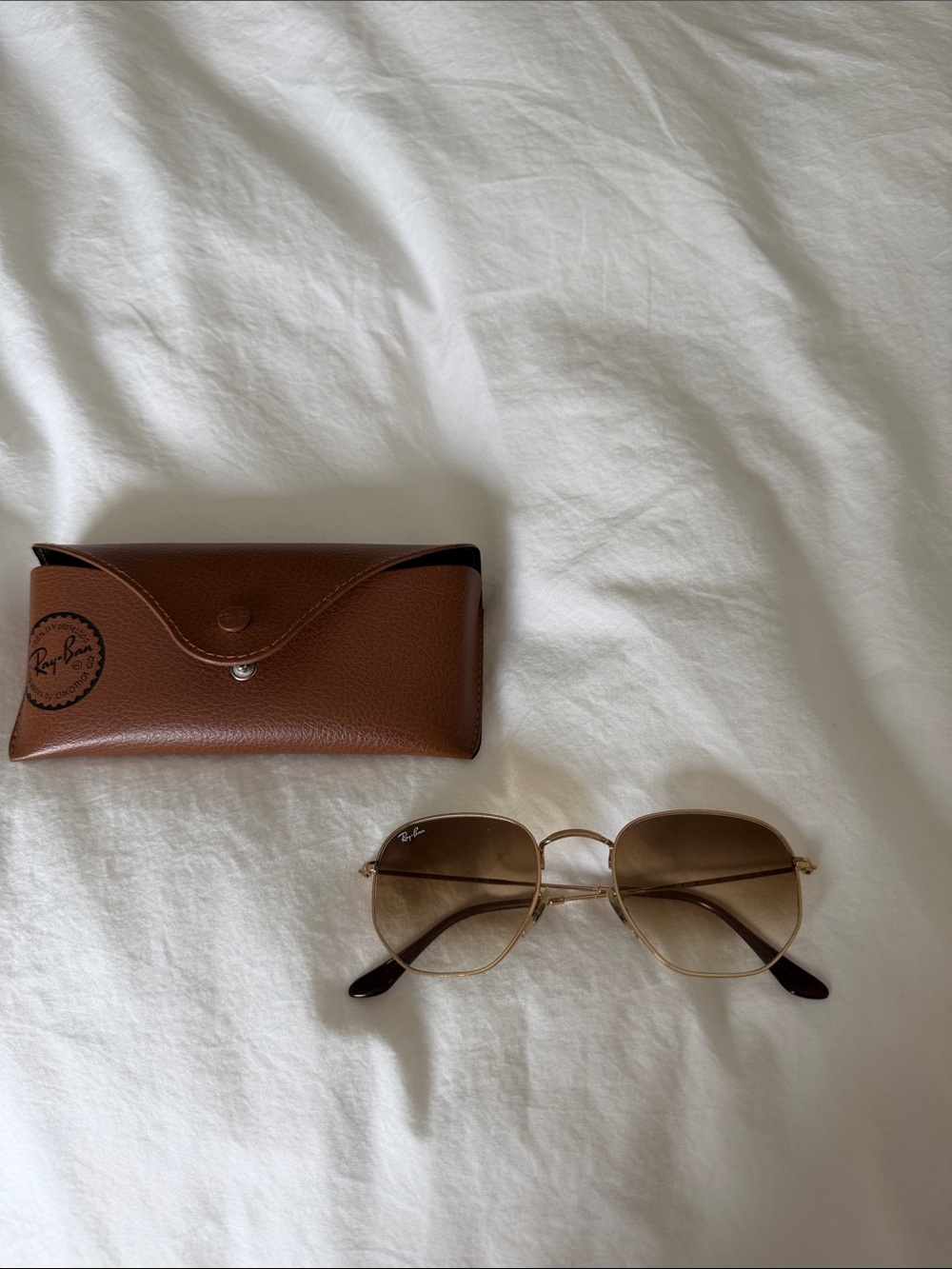 Rayban sunglasses- tan/gold